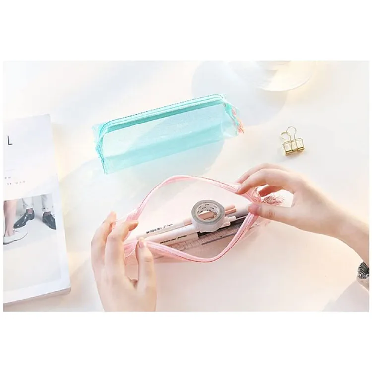 هل كيس PVC مقاوم للماء؟